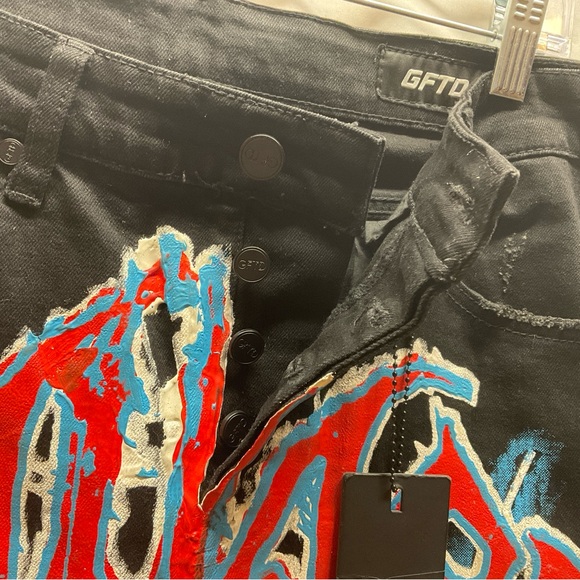 NWT GFTD Los Angeles SAVAGE Skinny Distressed Painted Black Jeans 34” X 32” - Picture 7 of 10